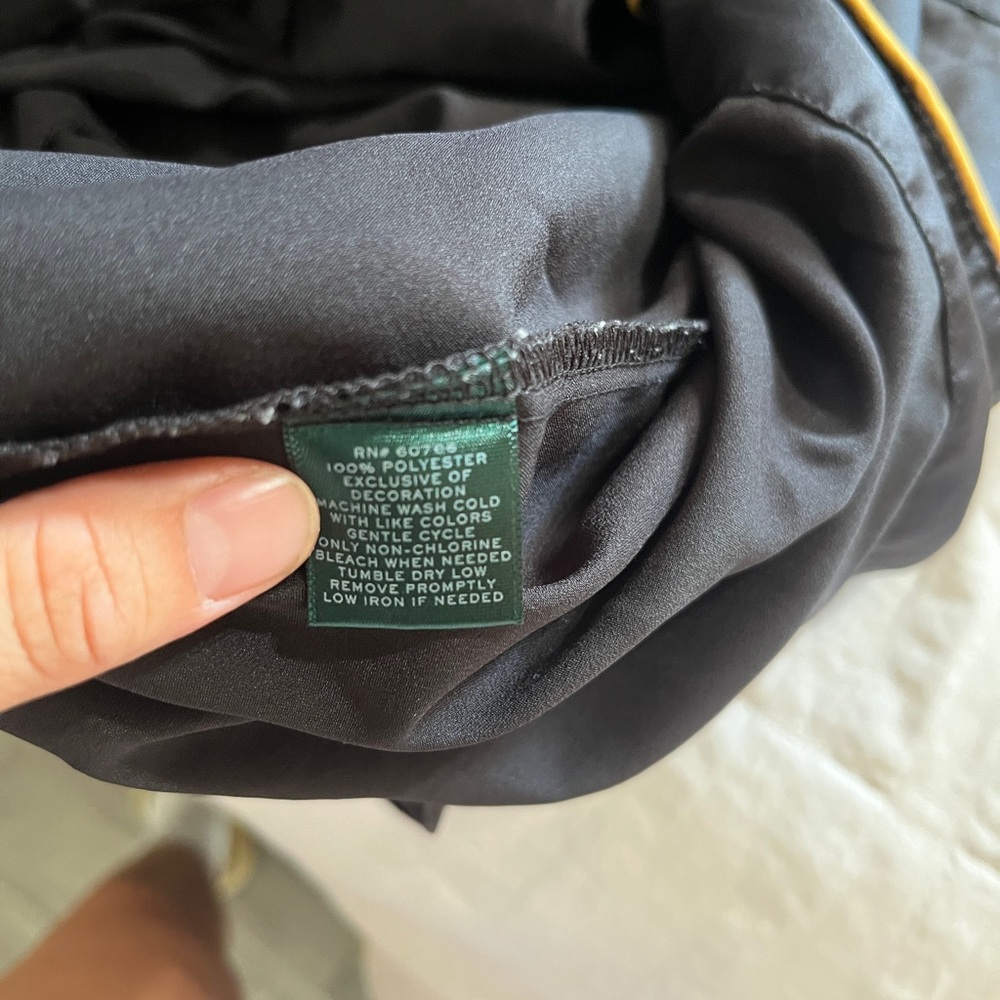 Ralph Lauren Black and Gold Pajama Set - Picture 6 of 6